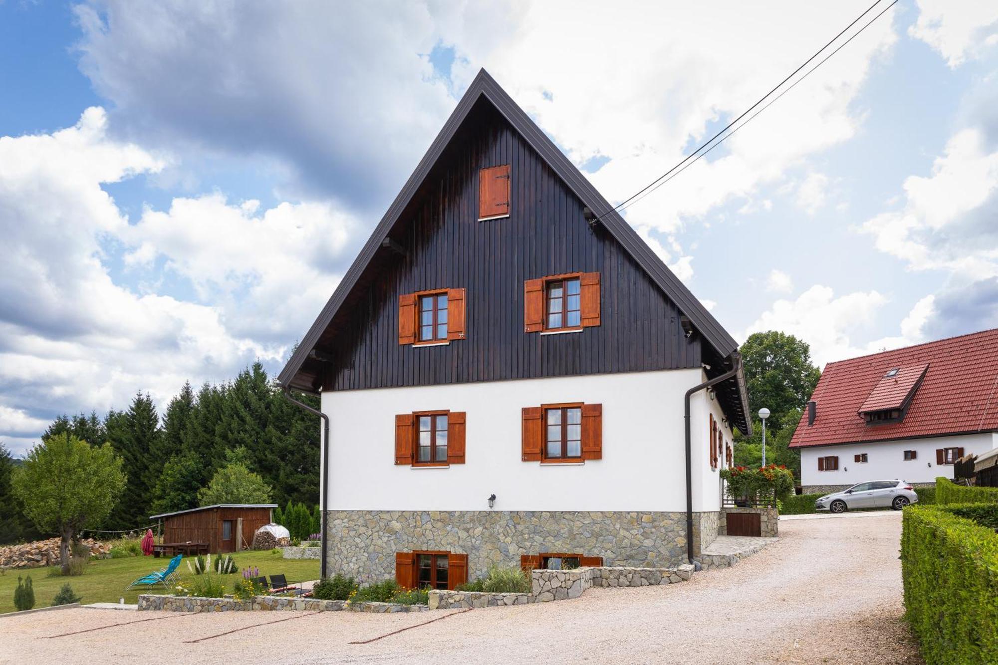 Hotel Green Lakes House Mukinje Exteriér fotografie